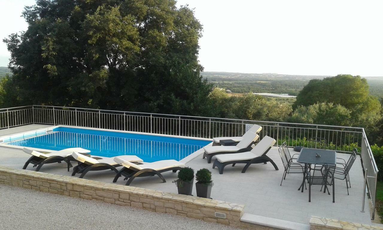 Villa Kuca Legovic Kaštelir Esterno foto